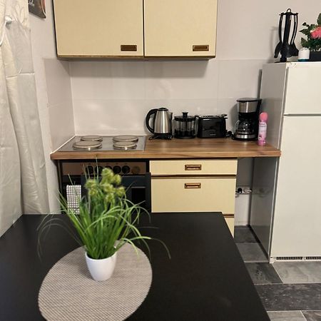 M&Bluxux Apartaments Крефелд Екстериор снимка