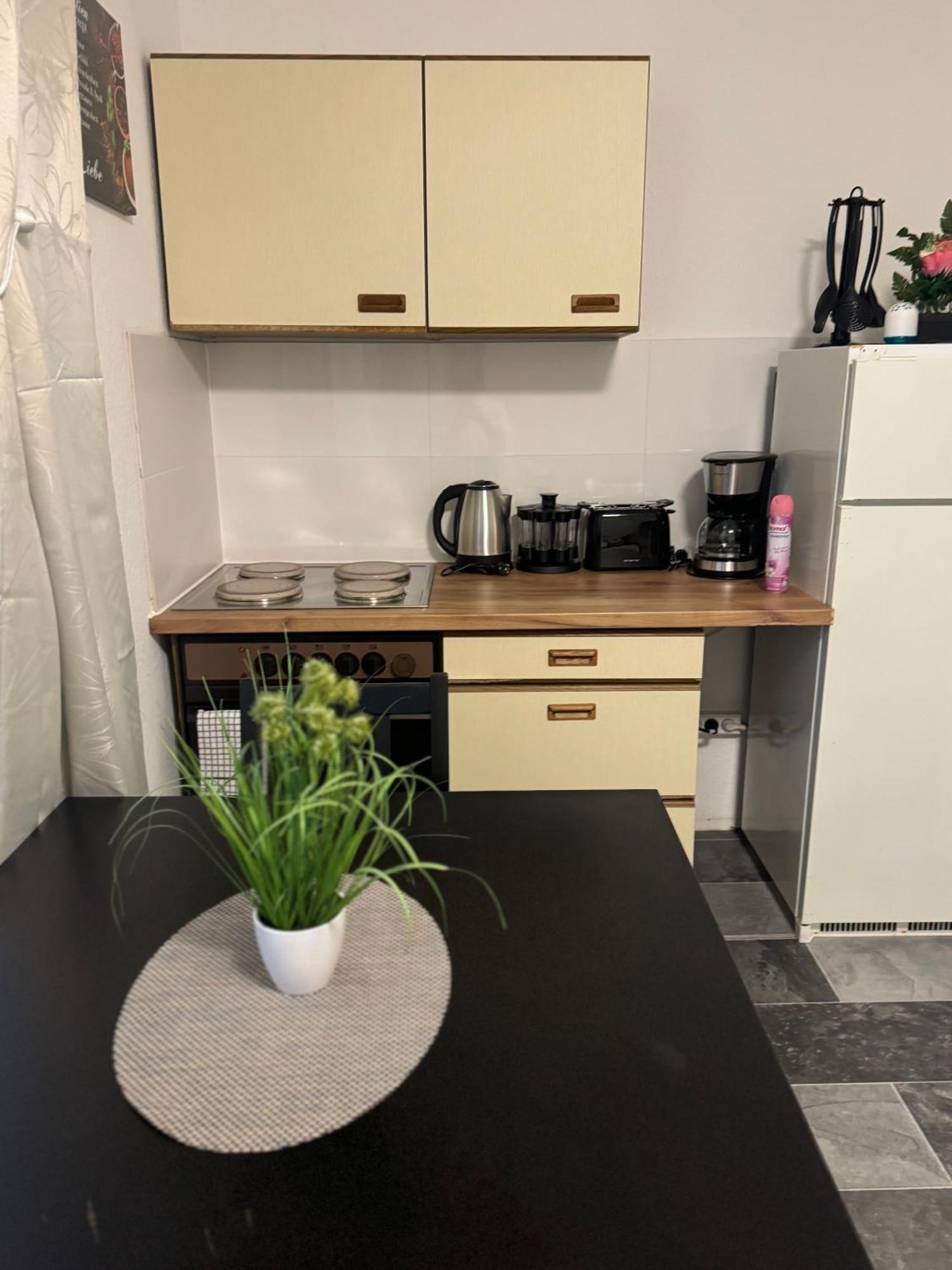 M&Bluxux Apartaments Крефелд Екстериор снимка